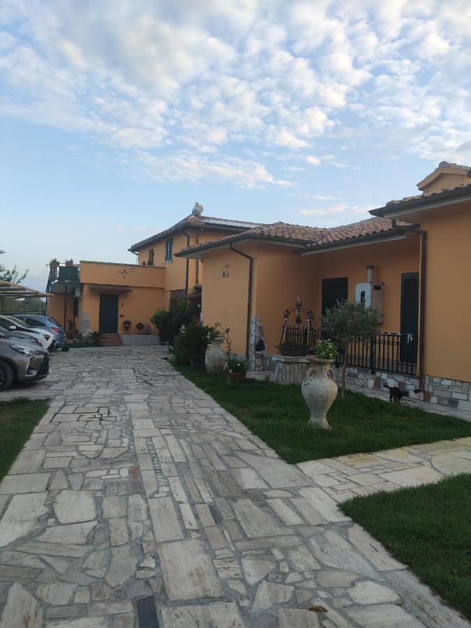 Mevianus Appartement Borgo San Michele  Buitenkant foto